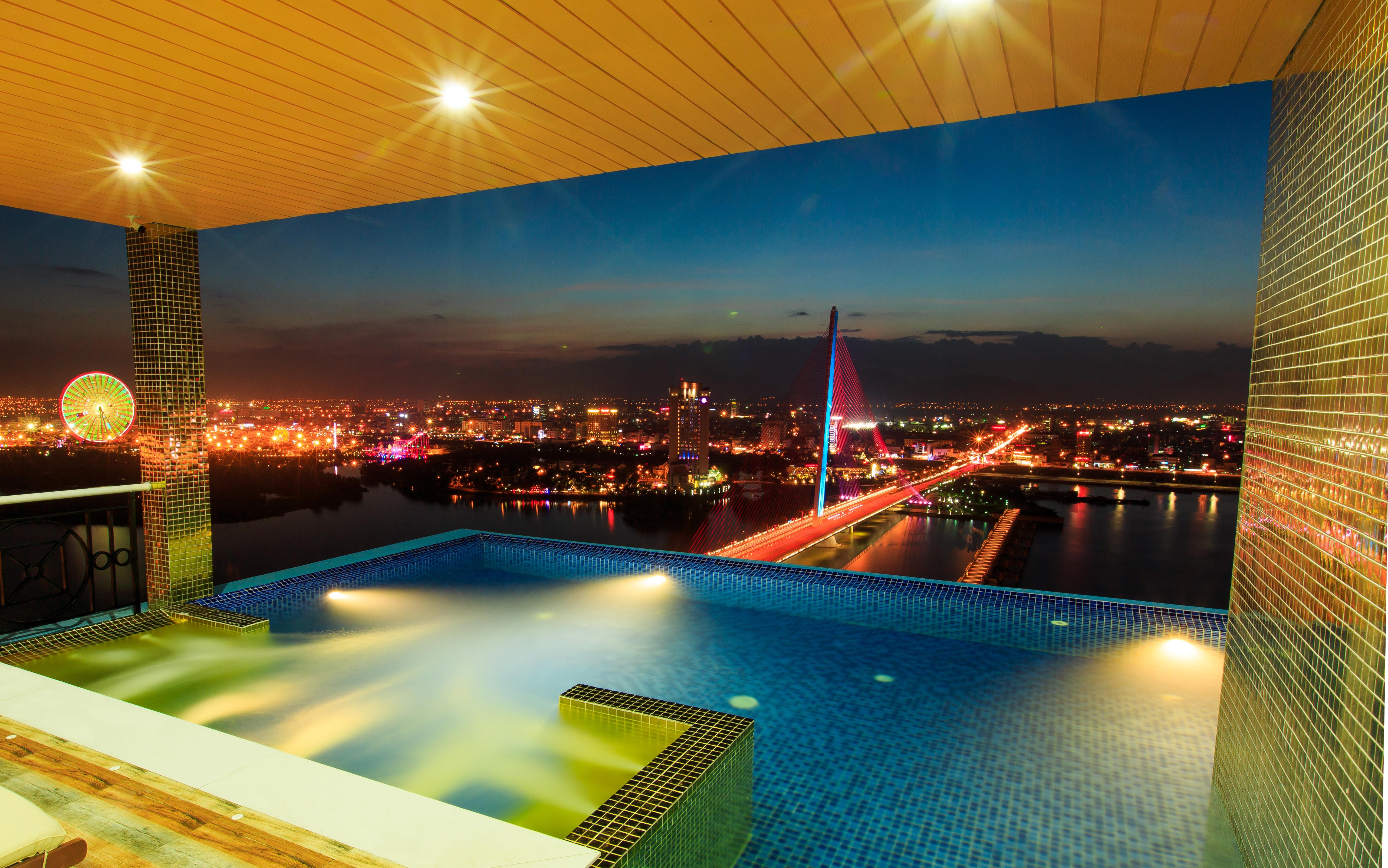 Fivitel Da Nang Hotell Exteriör bild