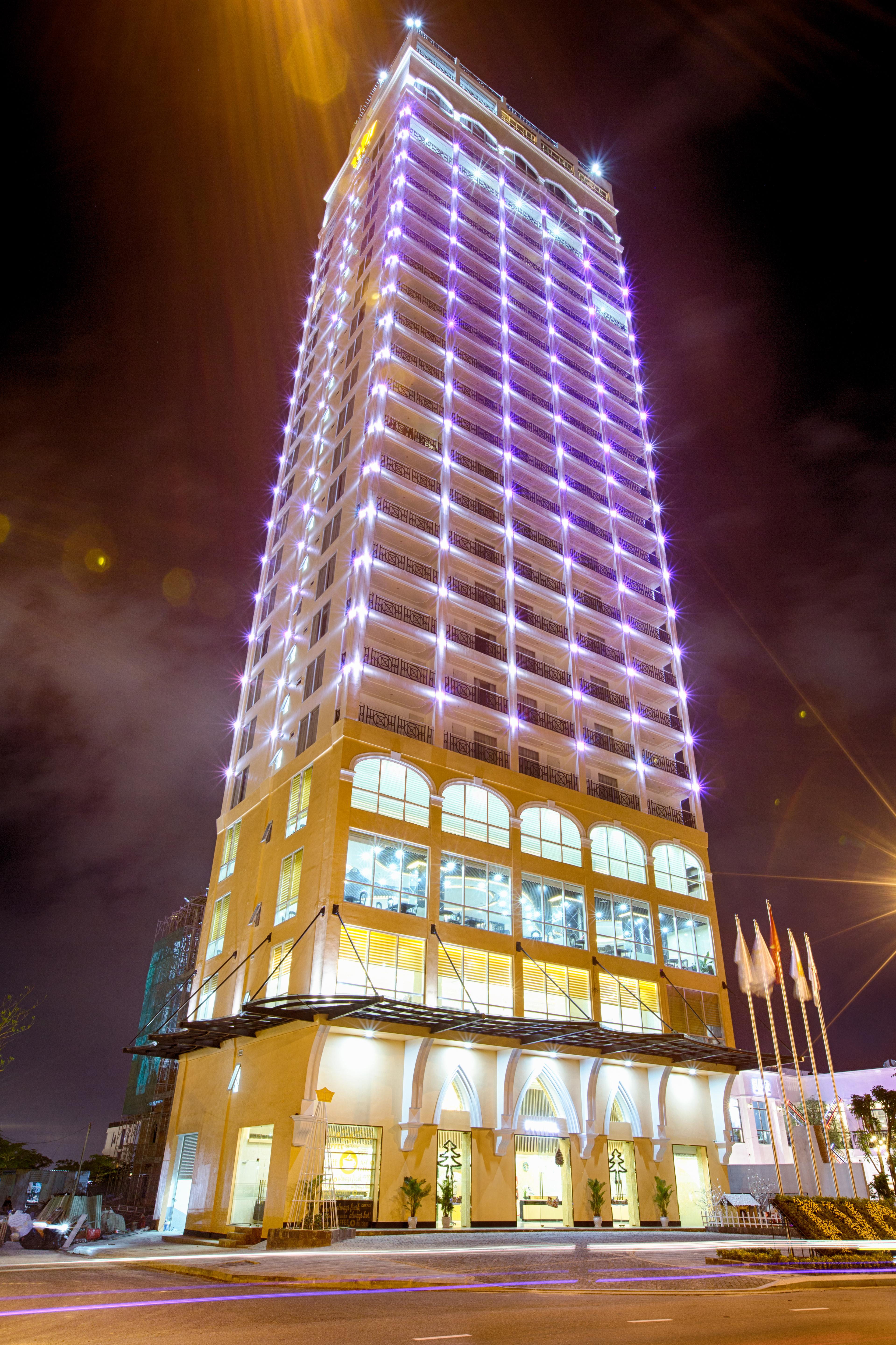 Fivitel Da Nang Hotell Exteriör bild